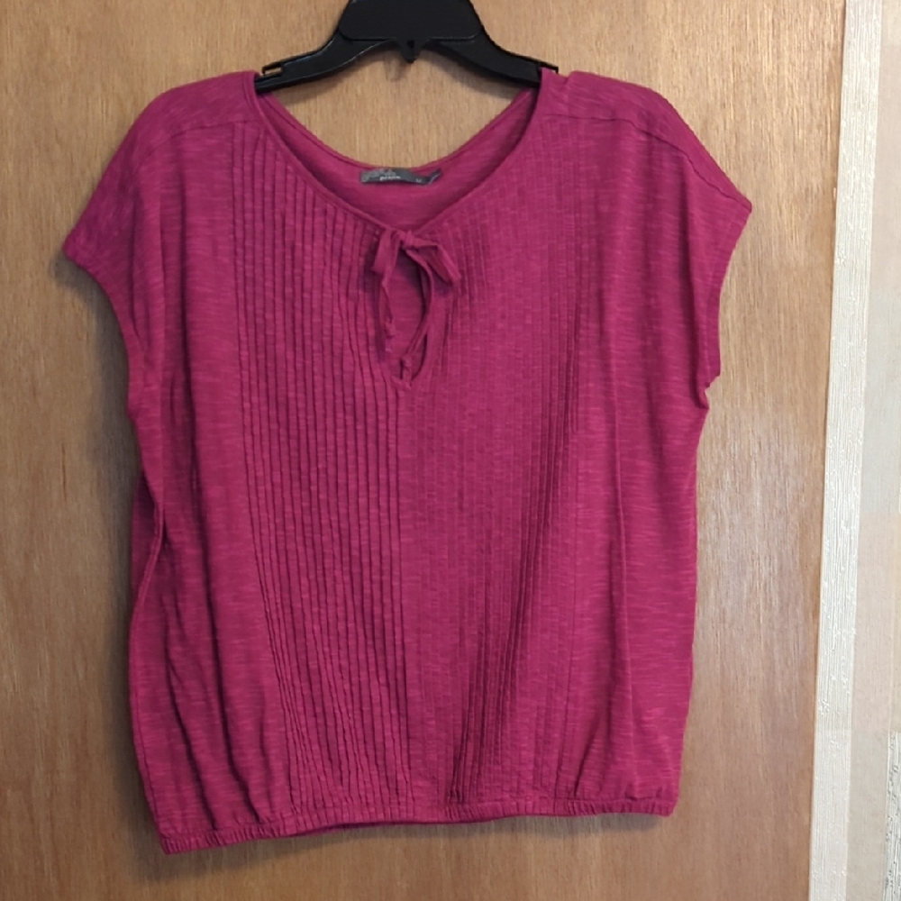 Prana Women's Fuchsia Pleated Blouse